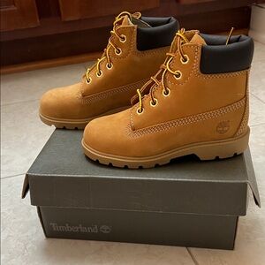 Timberland  Child’s Boys Girls Unisex Wheat  6” Classic Nubuck Boots New NWT